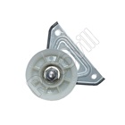 FESZÍTŐ GÖRGŐ INDESIT IS70C