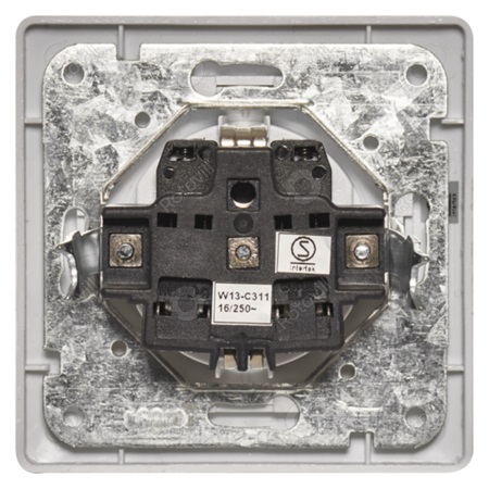 FÖLDELT ALJZAT FEHÉR (egyszeres dugalj védőtüskével és gyermekzárral) IP20